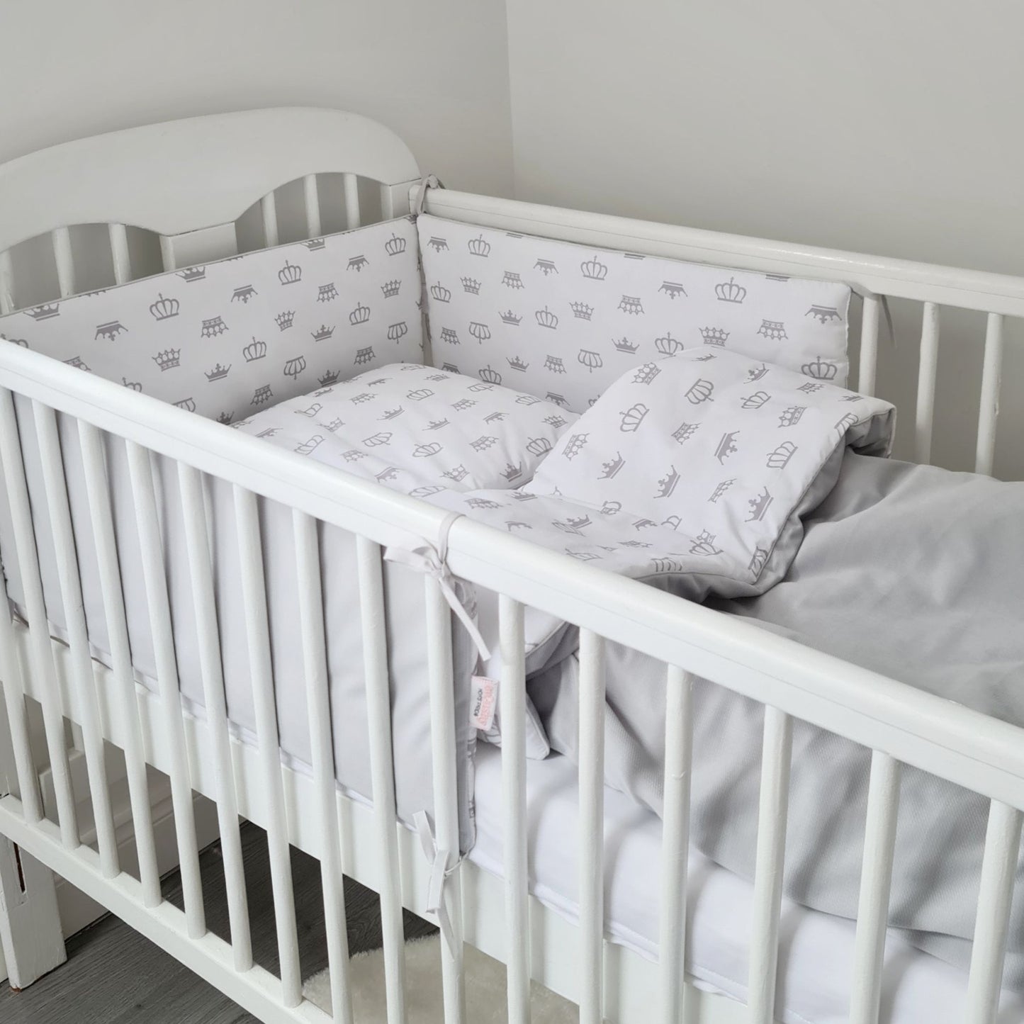 TODDLERS BEDDING SETS DUVET AND PILLOW FOR COT BED GREY AND WHITE ROYAL