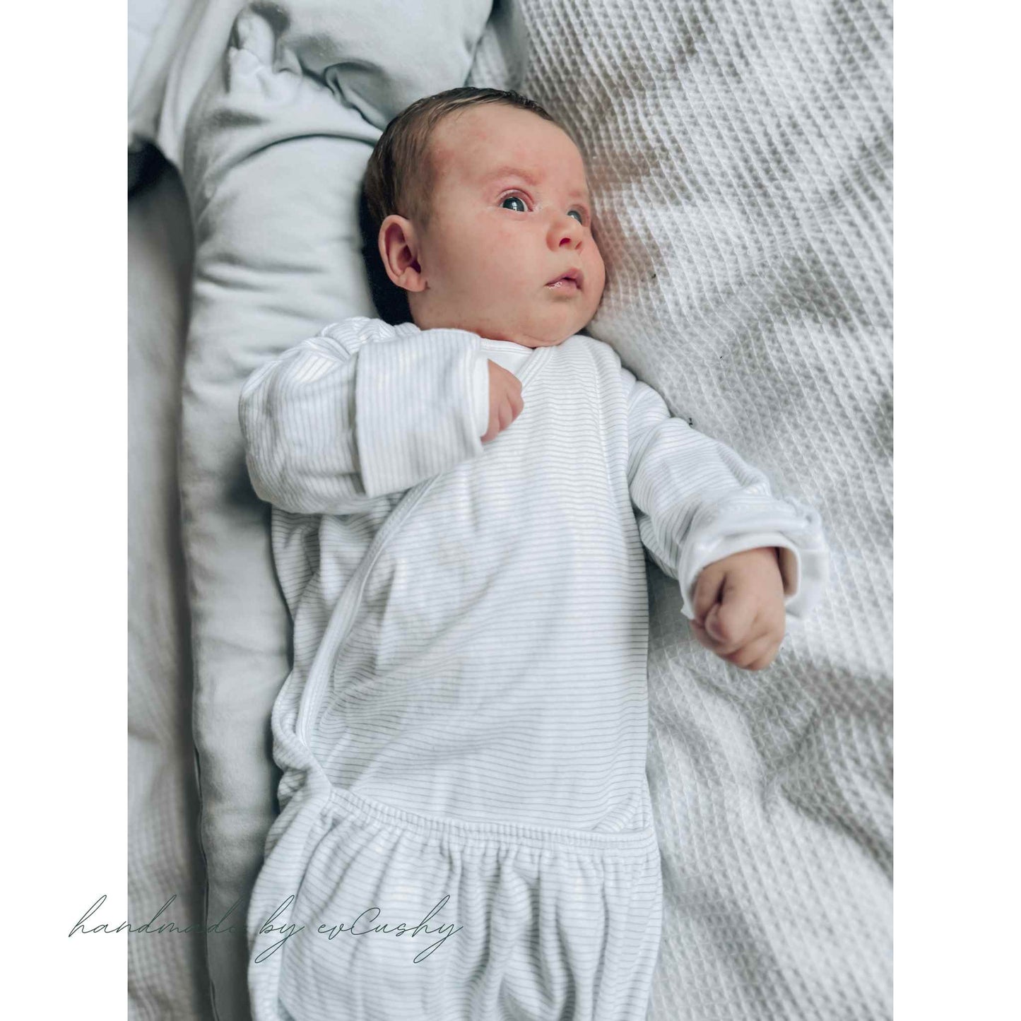 newborn baby sleeping bag 0-3 months kangaroo pouch white evcushy