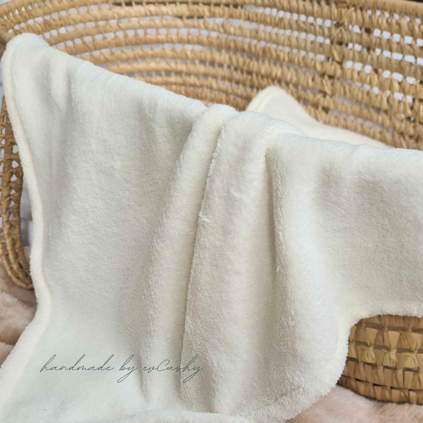 plush teddy soft blanket for new baby cream fleece plush blanket in Moses basket