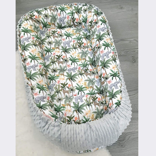 Large baby pod for toddlers with soft cotton and dimple plush, featuring a jungle animal pattern. from 6 to 36 months