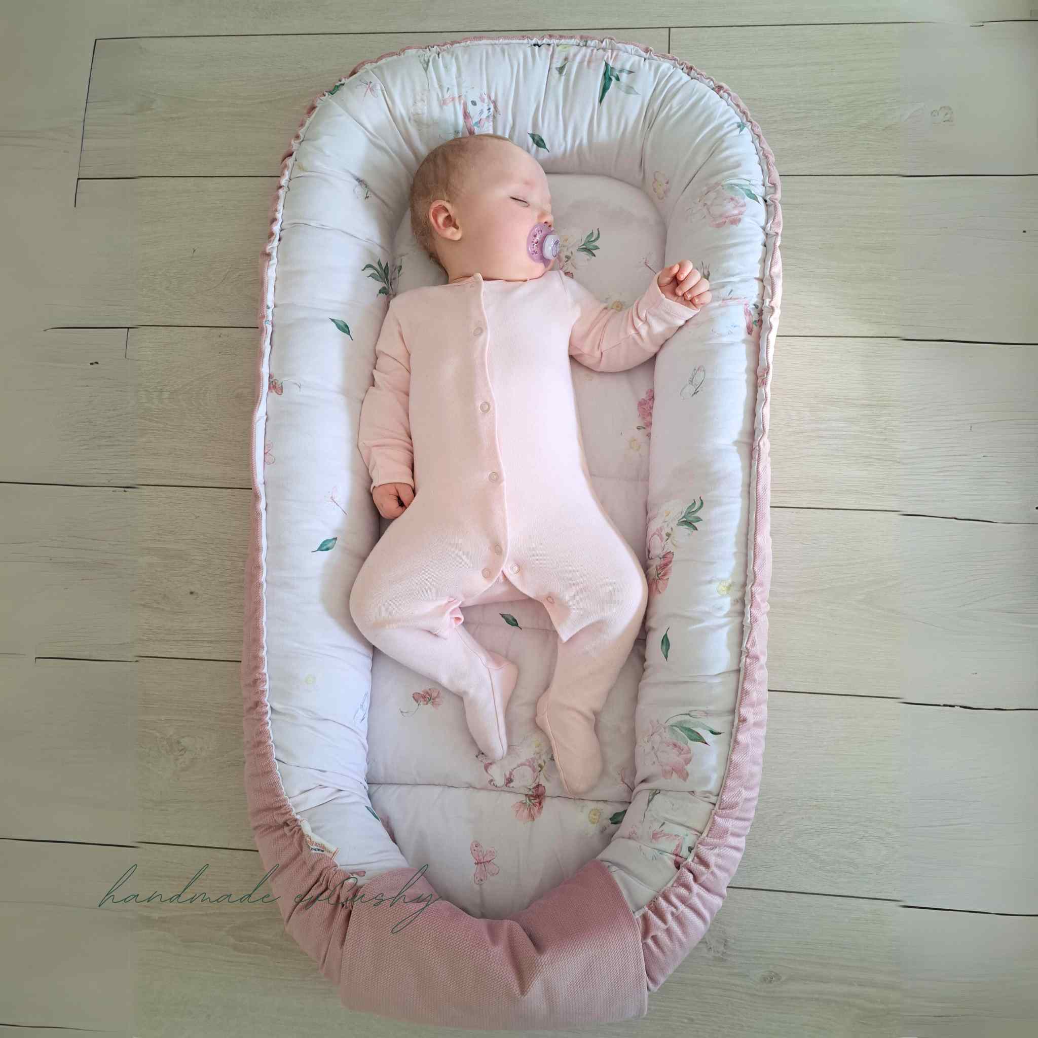 Baby sleep nest 6 sales months plus