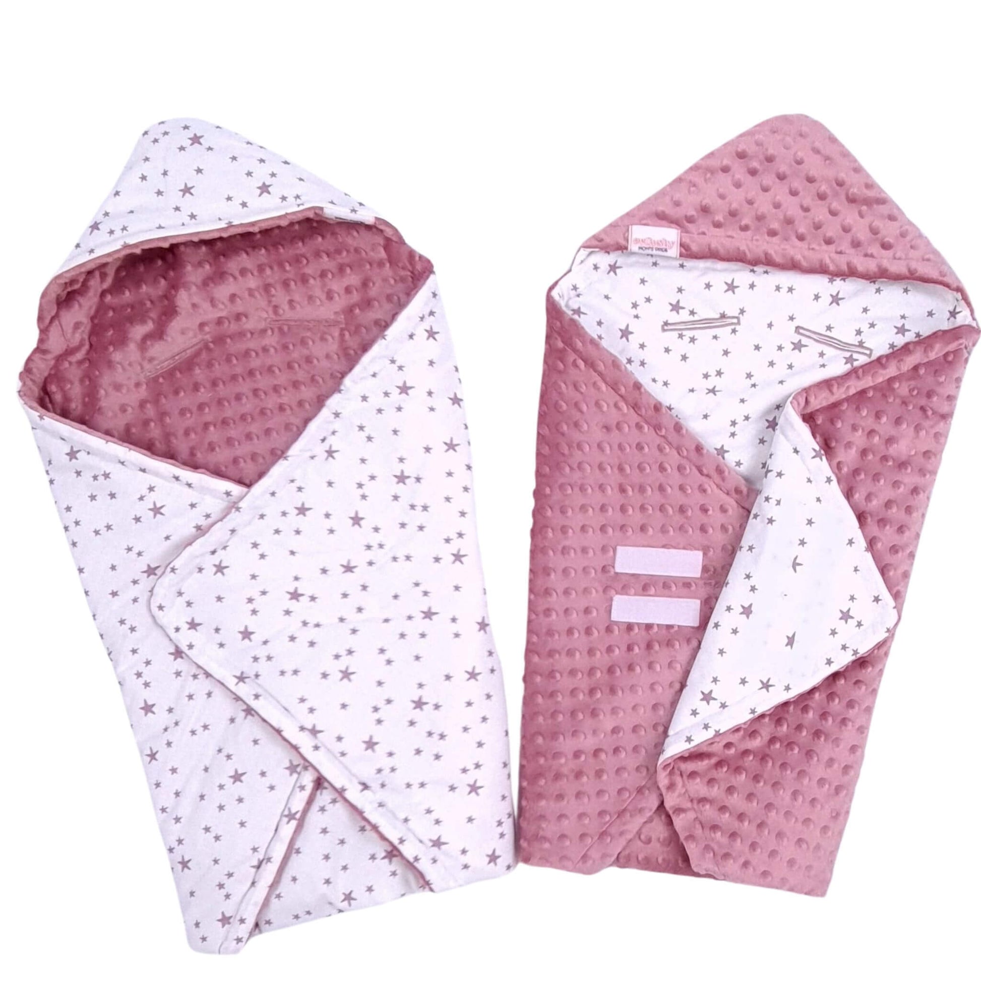 evCushy newborn car seat blanket – reversible baby travel wrap with Velcro fastenings for a secure fit pink with stars pattern