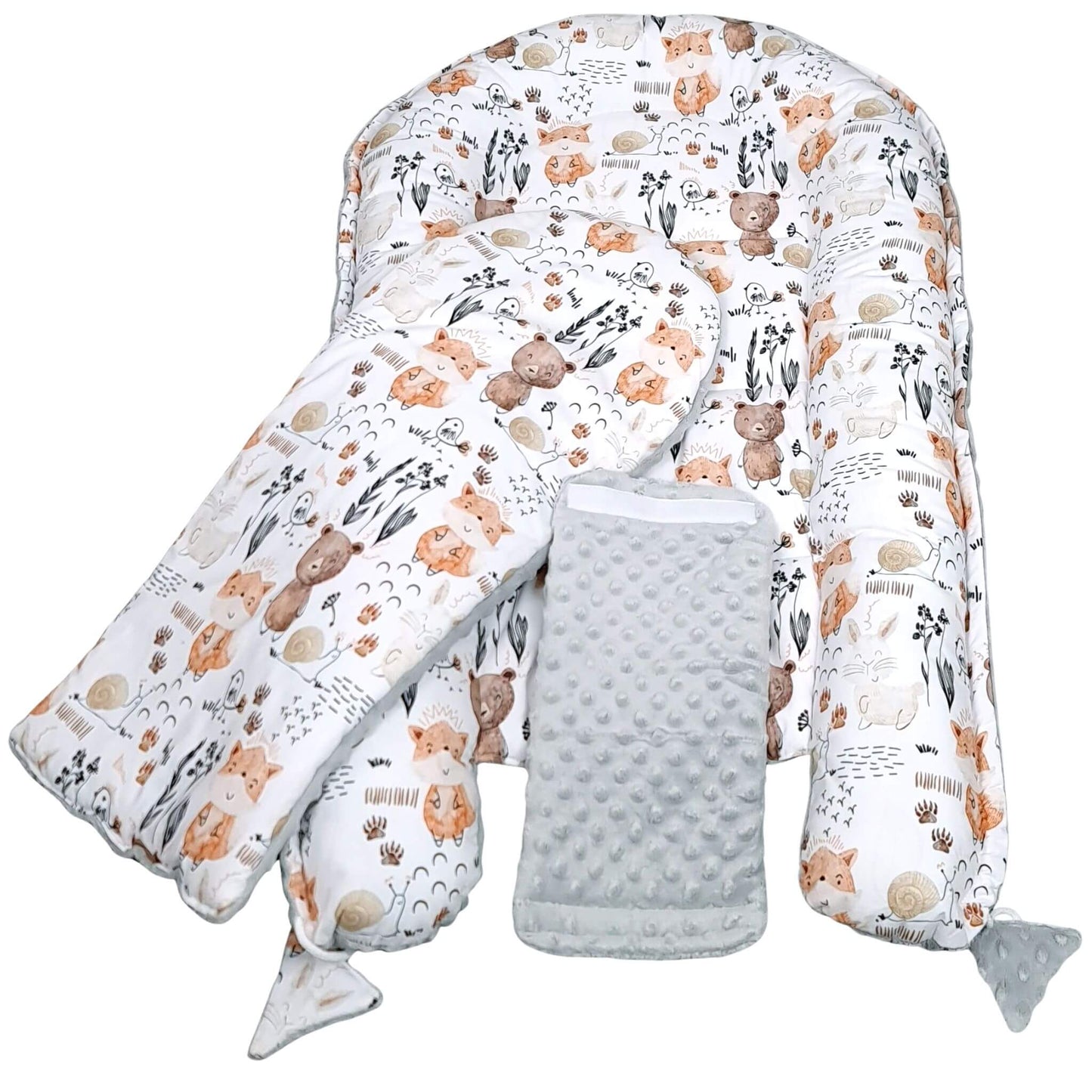 Forest Friends breathable baby nest front view pod and liner– safe sleeping nest for newborns by Evcushy