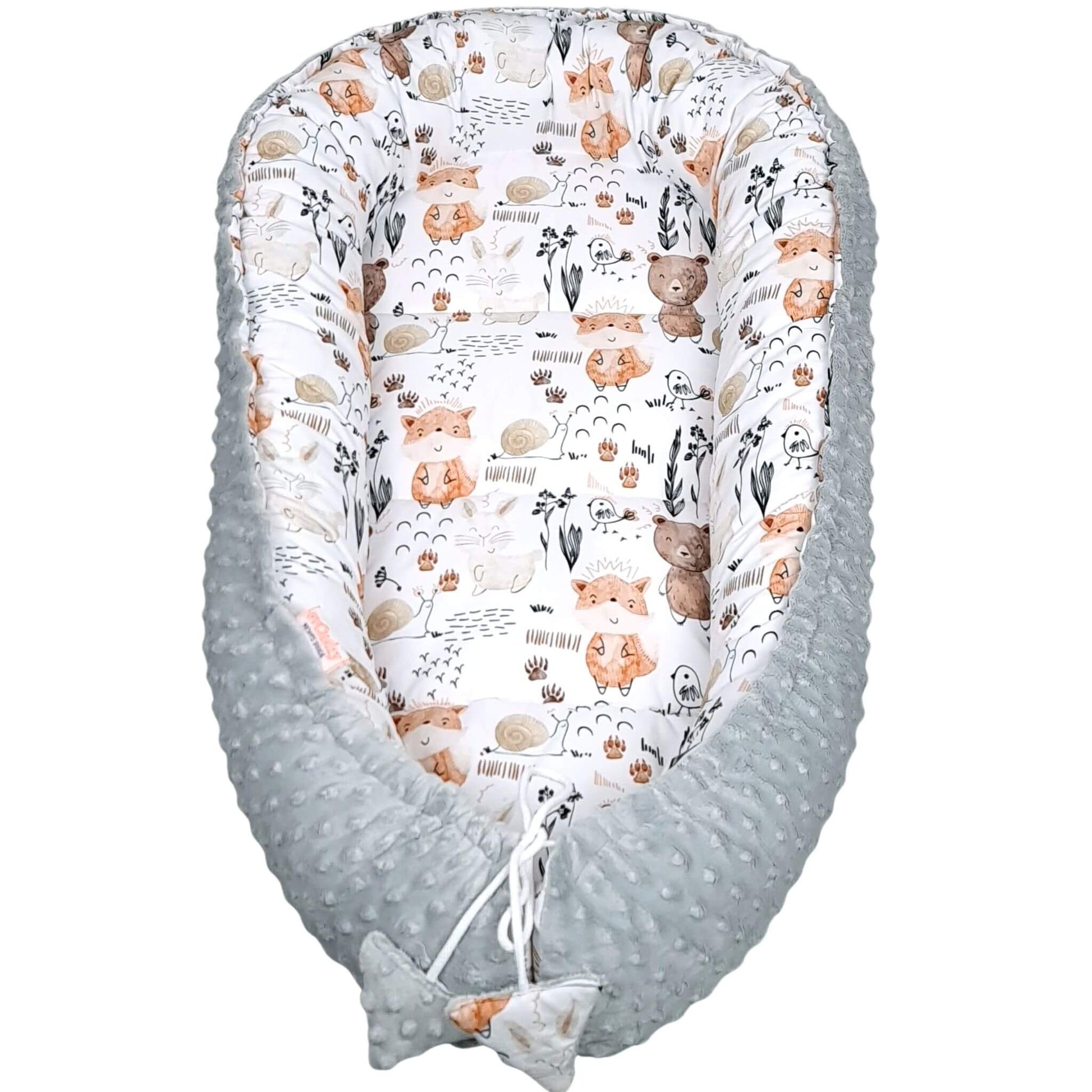 Woodland forest animals pattern on breathable cotton baby nest – bears foxes rabbits sleep accessory