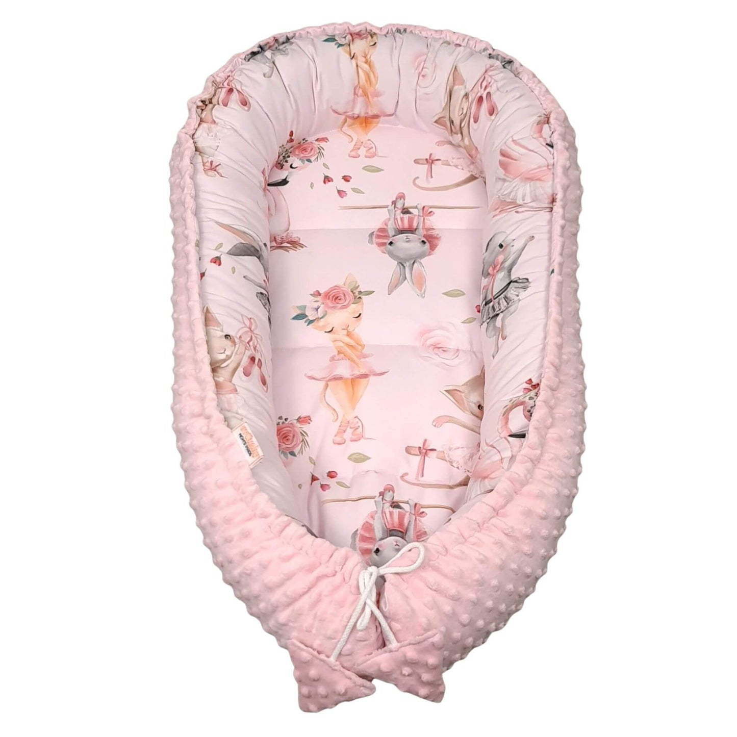 Handmade European baby nest pod by Evcushy