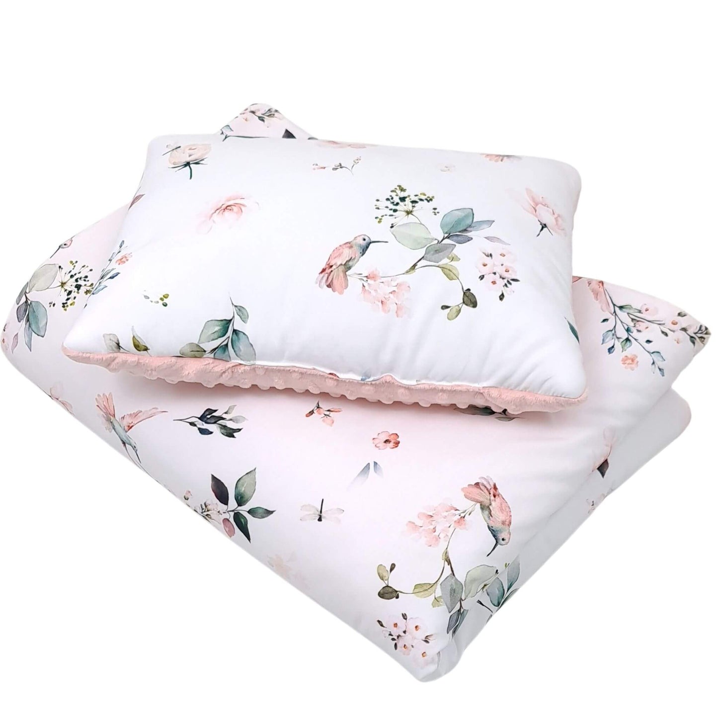 Baby girl quilt and pillow set with hummingbirds and peach-pink roses on cotton fabric. 1-2 years