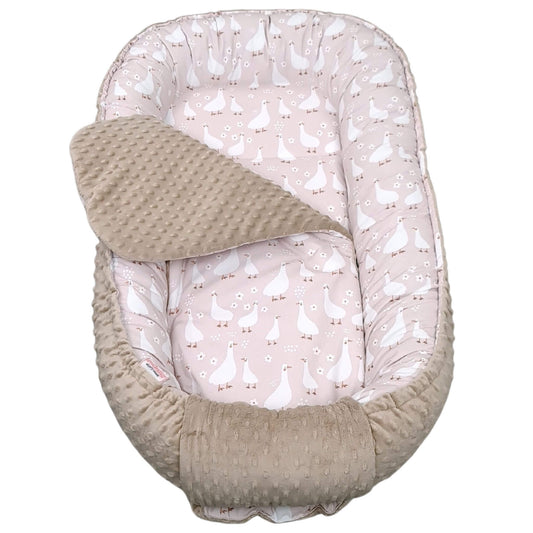 Evcushy XXL baby nest with liner  in rustic floral geese pattern – perfect baby gift