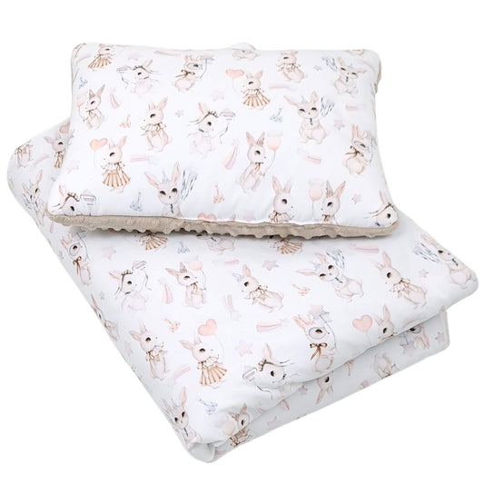 Vintage bunny baby girl bedding with rabbits, stars, and balloons on cotton fabric. 1-2 years