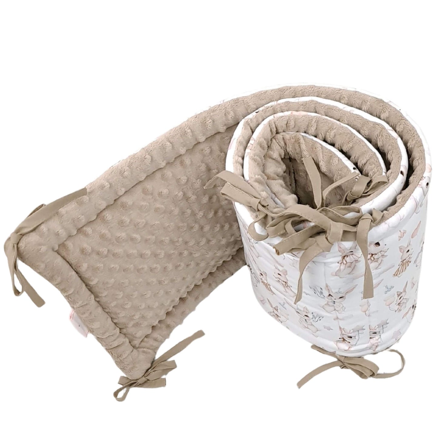 Evcushy Retro Bunny Cot Bumper with vintage bunny print and balloons for baby crib