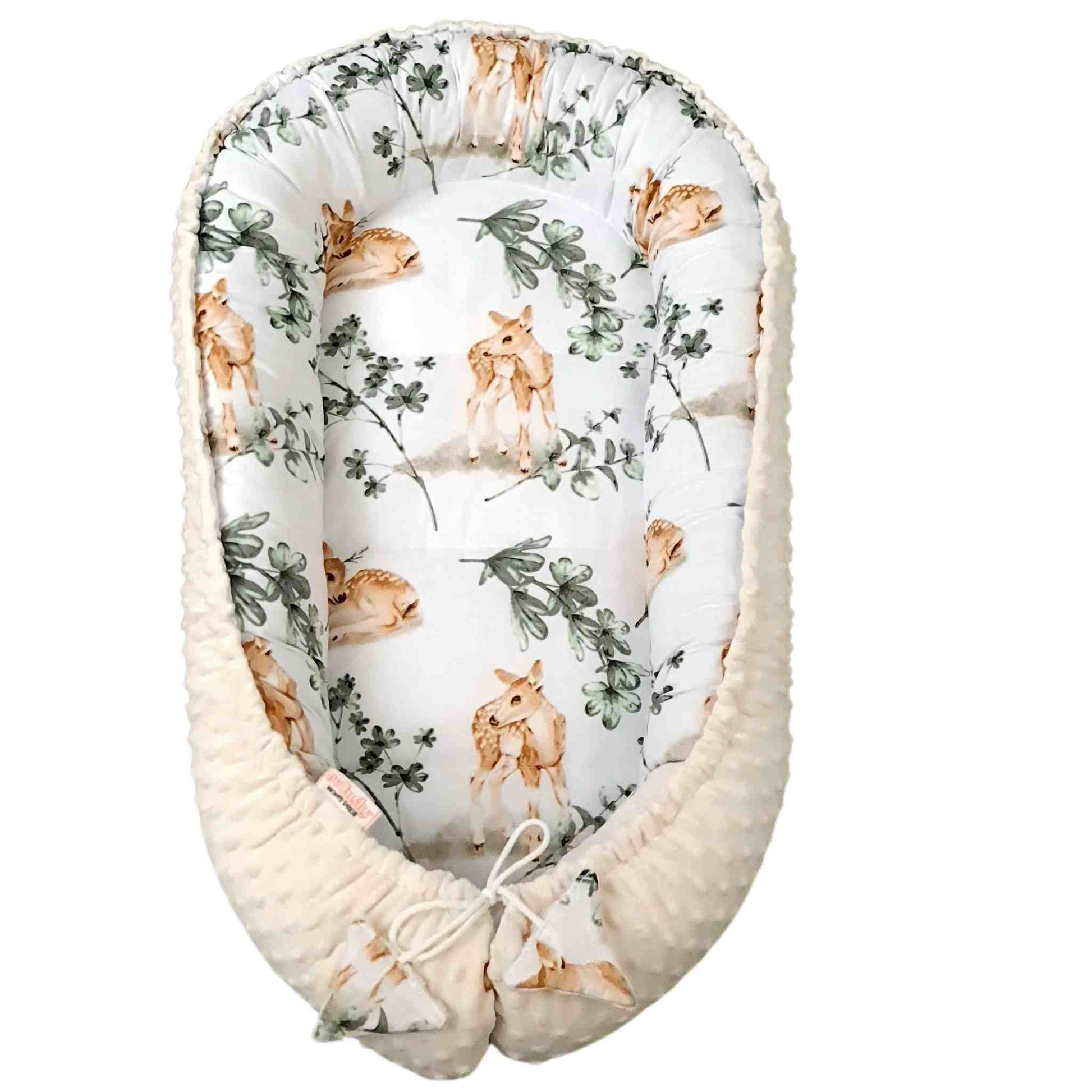 safe baby nest cream colour unisex pattern with baby deers and eucaliptus pattern for newborn up to 7 months and more evCushy