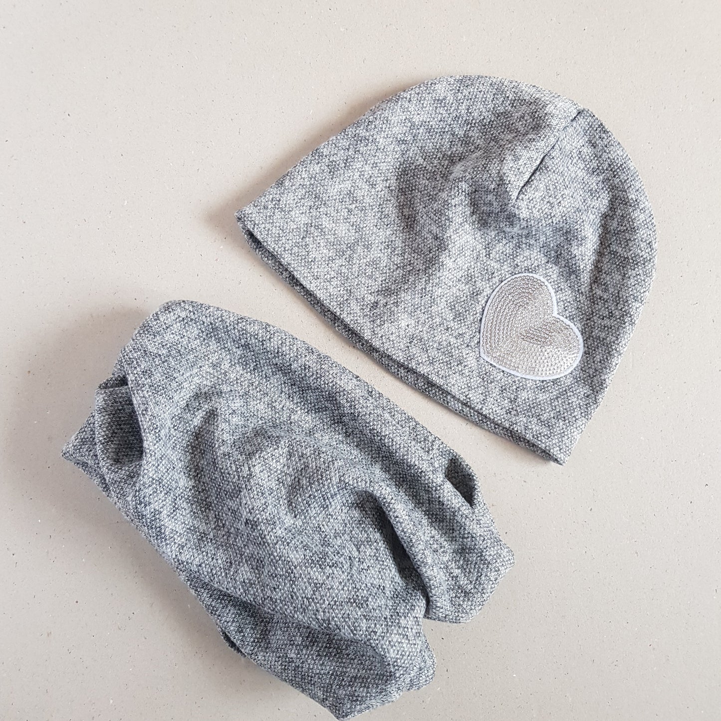 Girls hat beanie and snood set