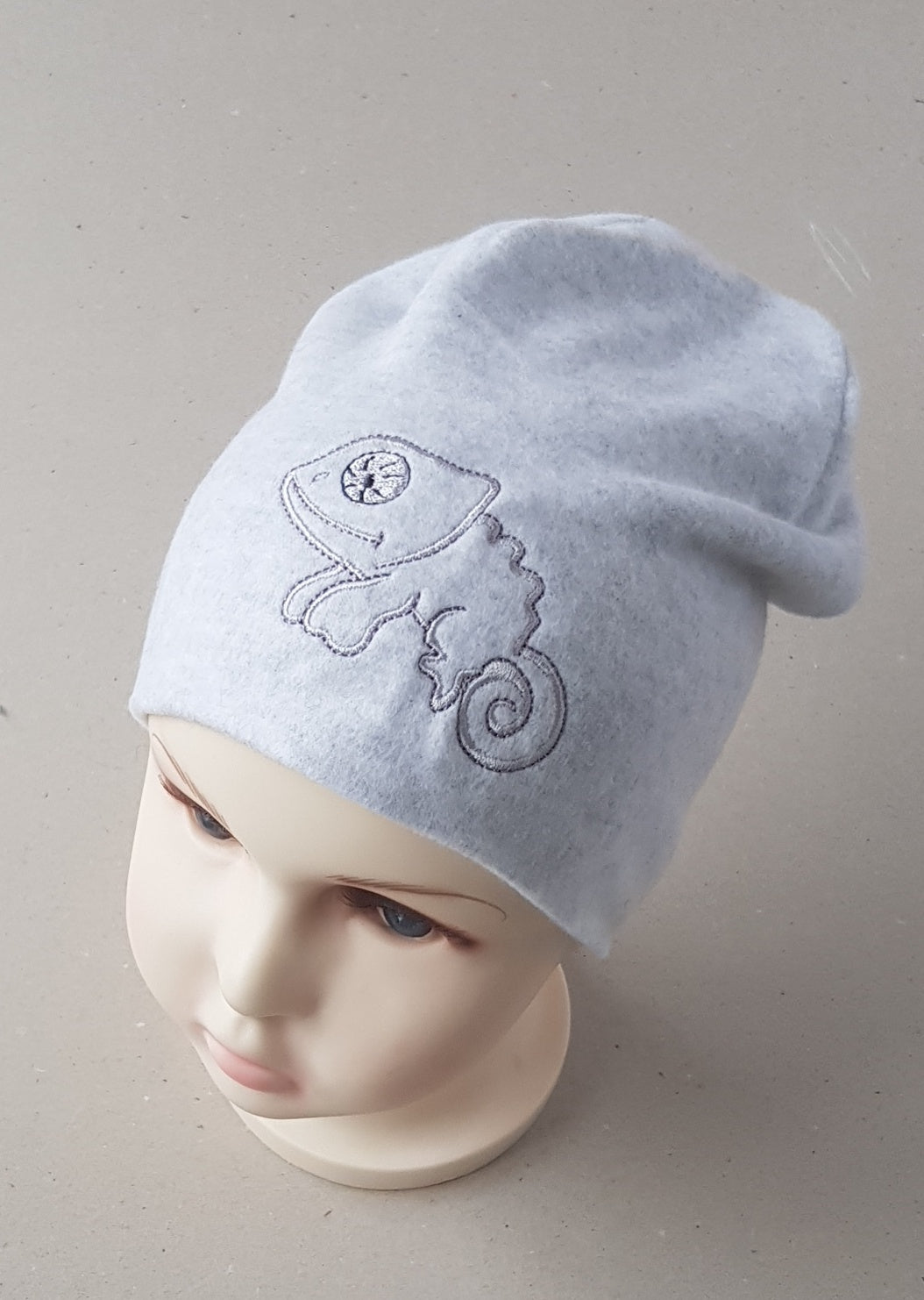 Beanie hat for boys CAMELEON 4-24 months