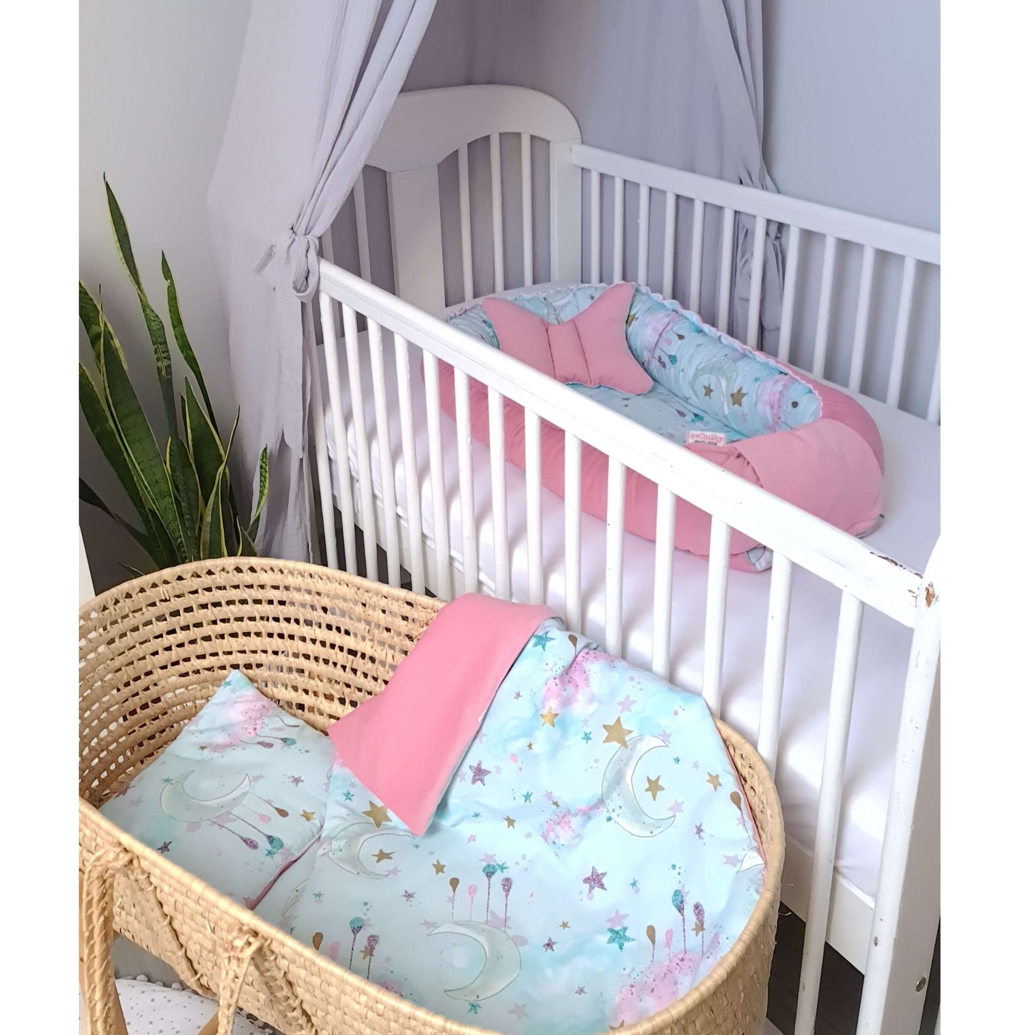 Moon shaped crib outlet for sale