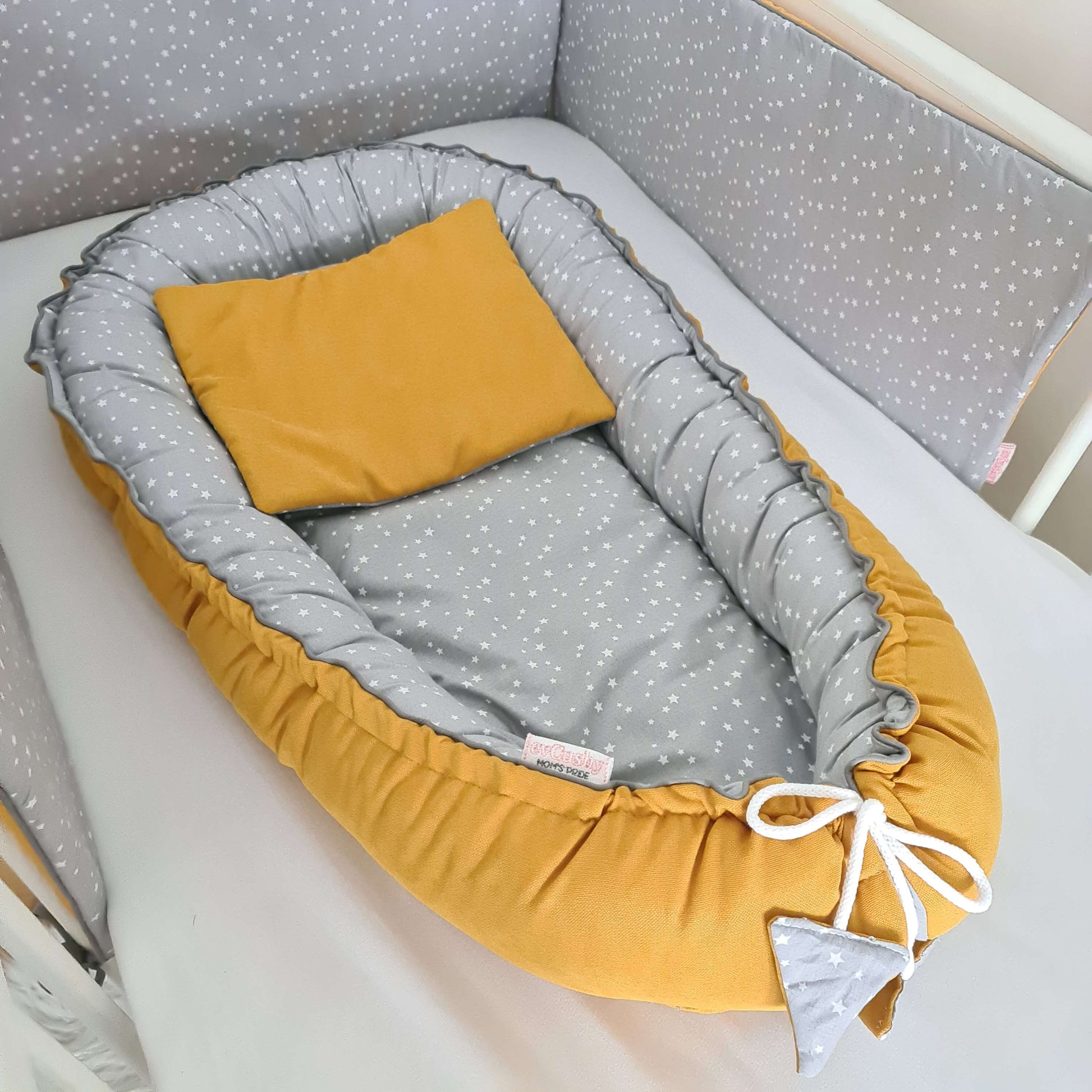 baby nest sleep pod flat pillow for newborn baby evCushy podd