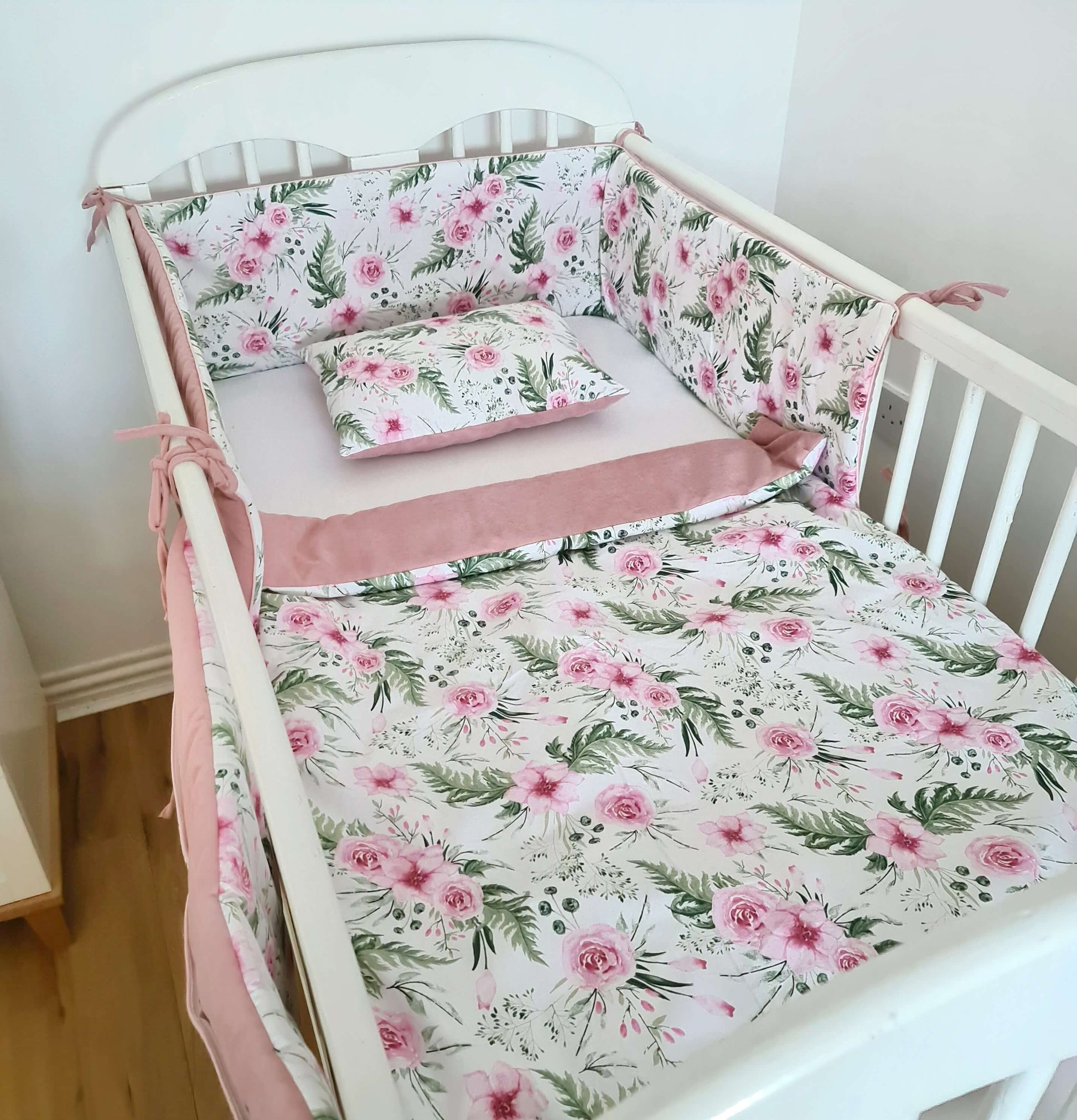 baby bedding for baby girl in pink floral 