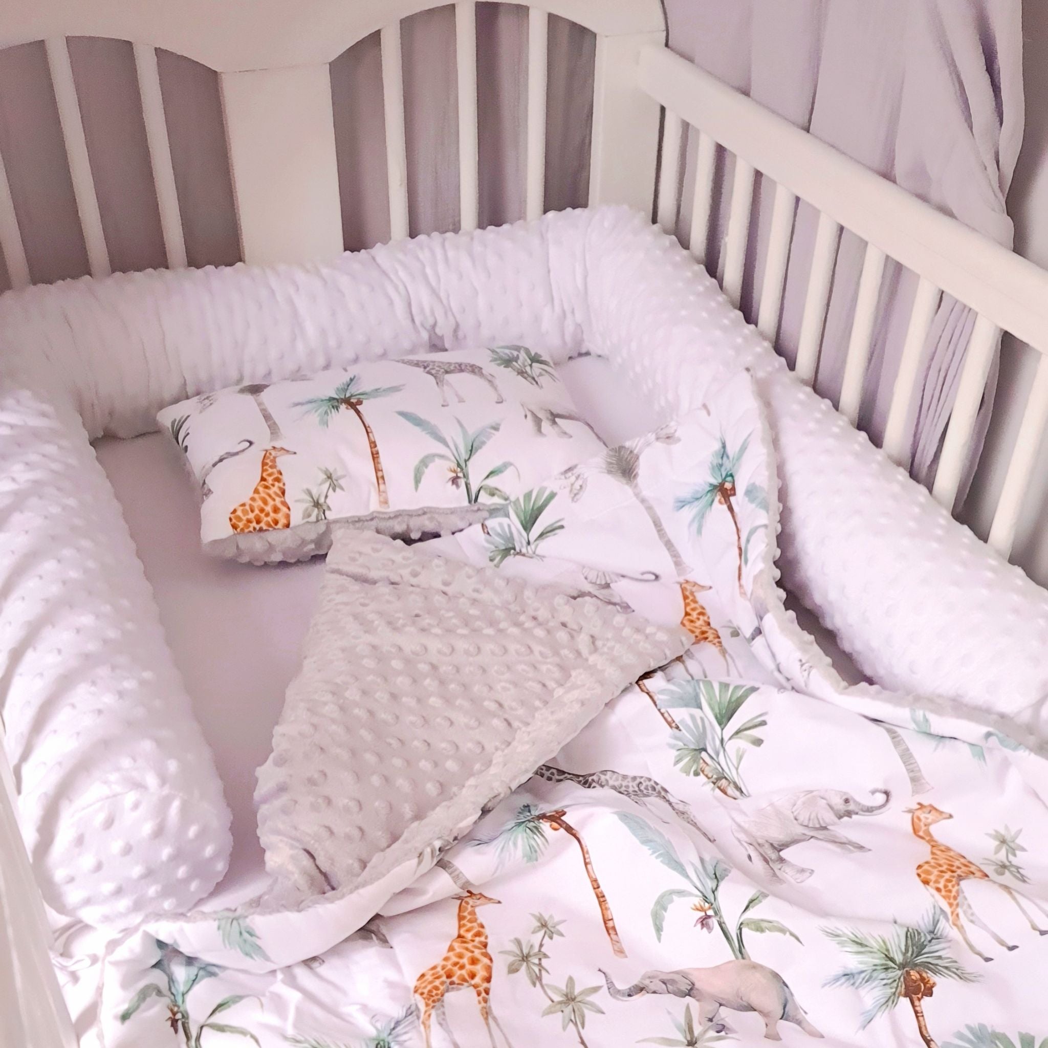 Baby bed shop set with pillow