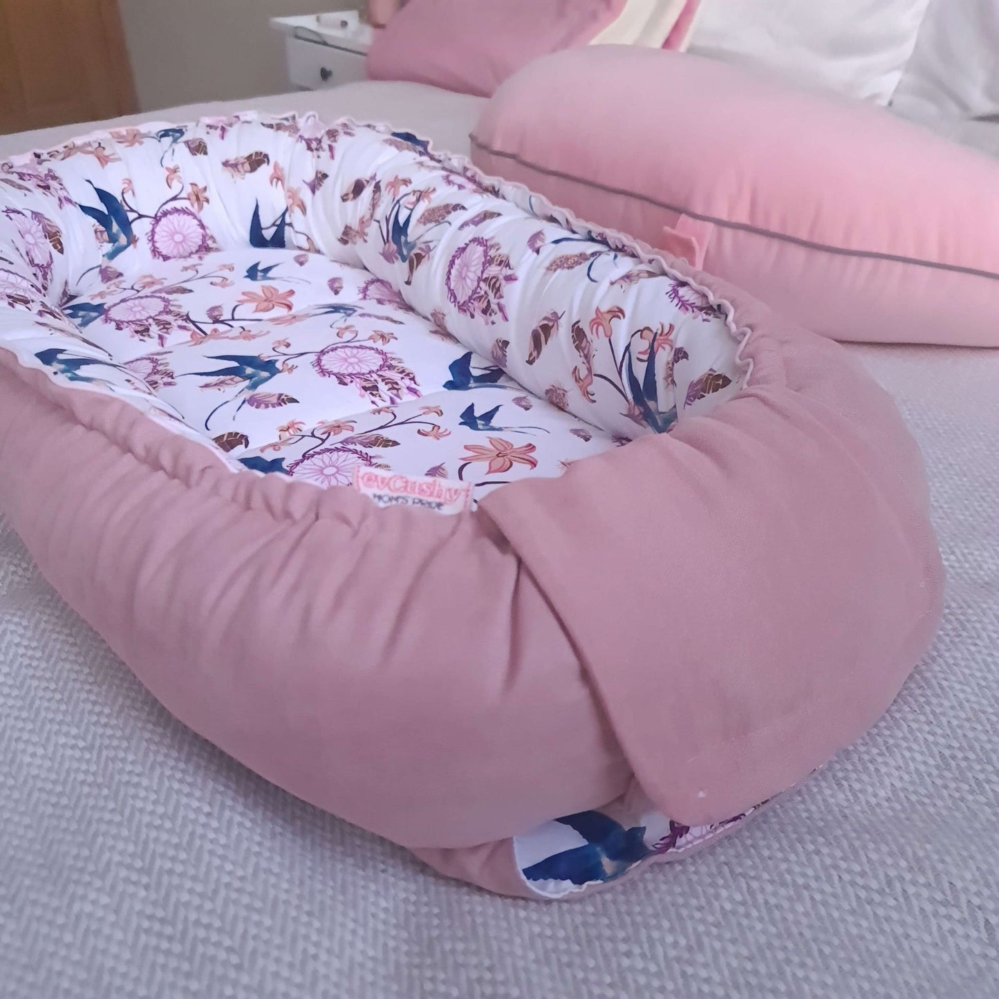 best baby nest for lounging and resting