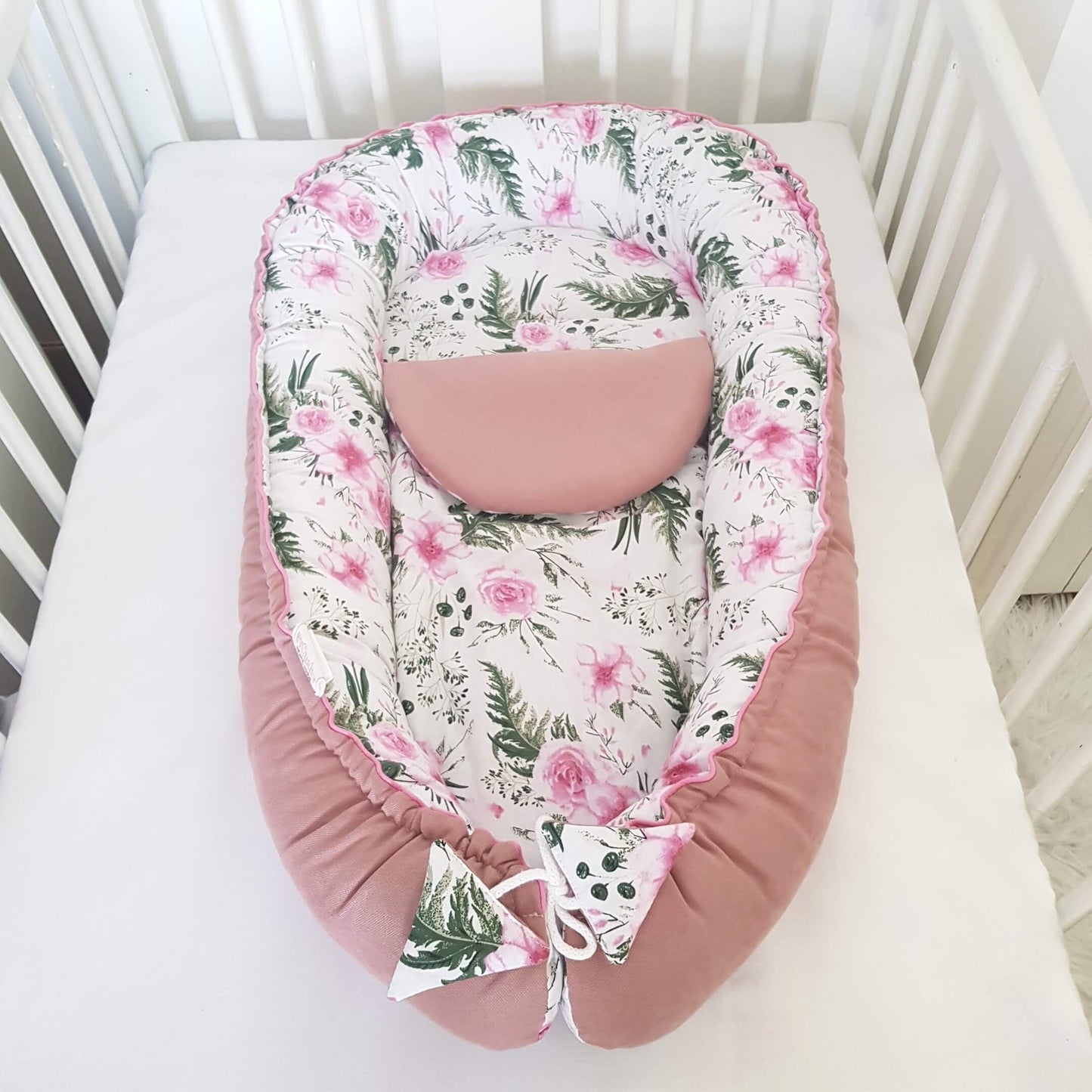 baby sleep pod nest with removable mattress evcushy